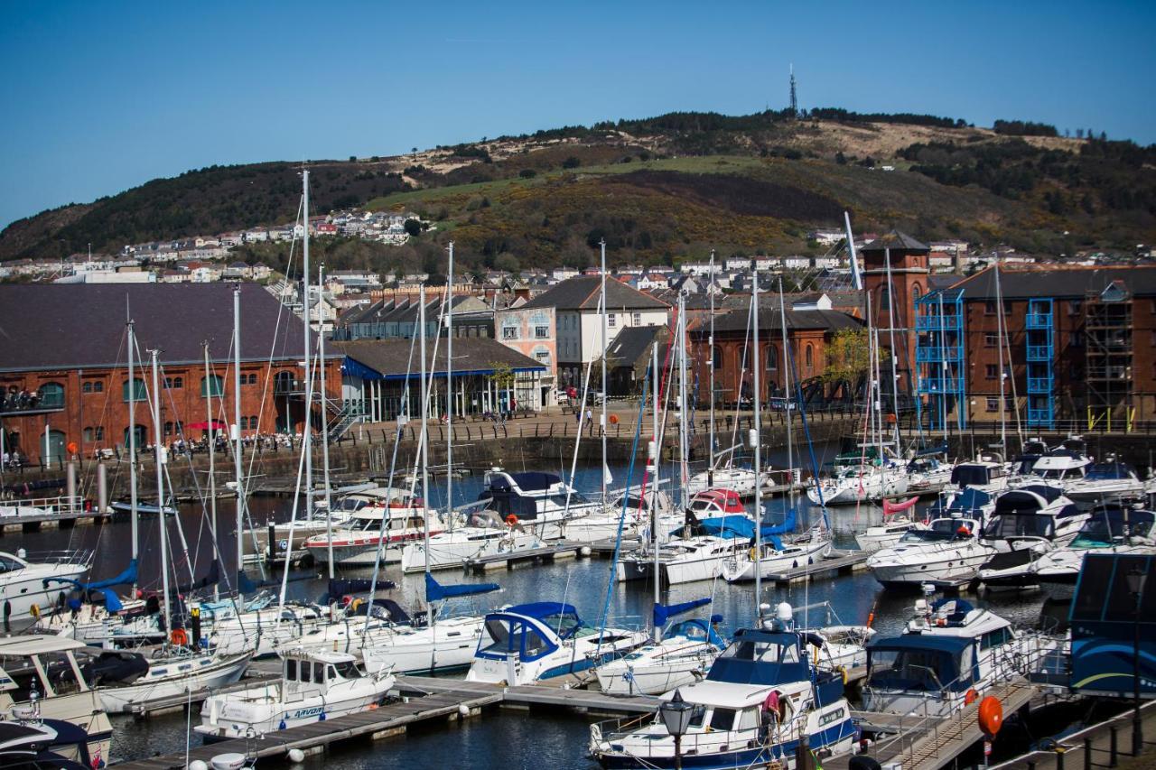 Baystays Scenic View Swansea Extérieur photo