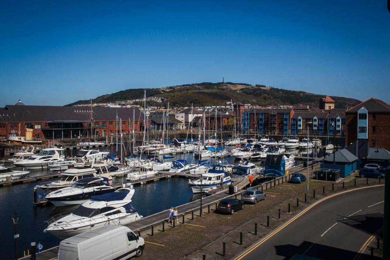 Baystays Scenic View Swansea Extérieur photo